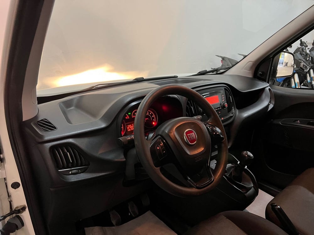 Fiat Doblò Furgone usata a Bari (12)