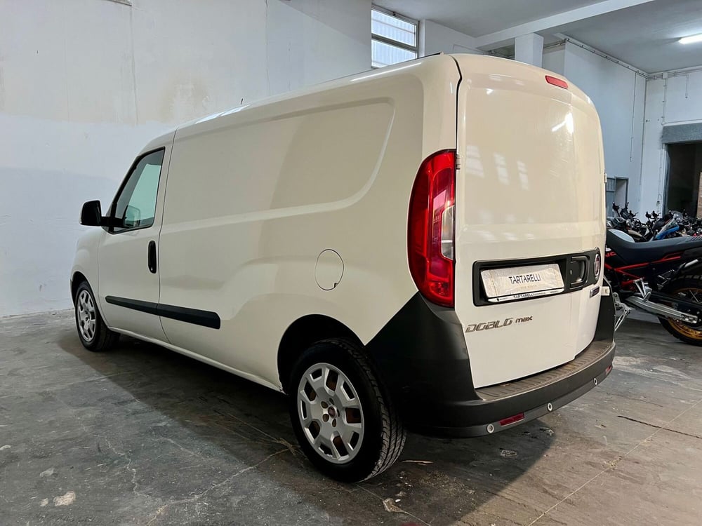 Fiat Doblò Furgone usata a Bari (5)