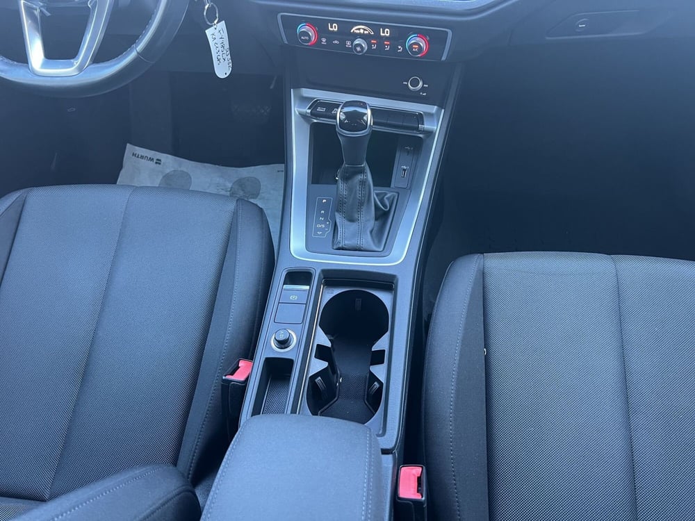 Audi Q3 Sportback usata a Cosenza (15)