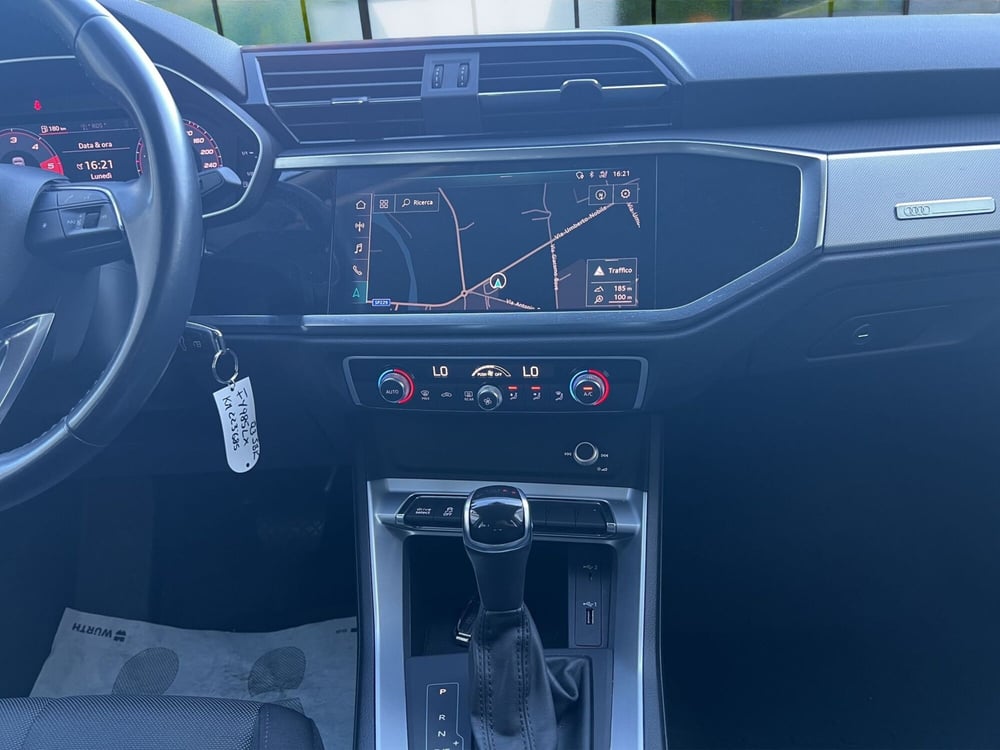 Audi Q3 Sportback usata a Cosenza (16)