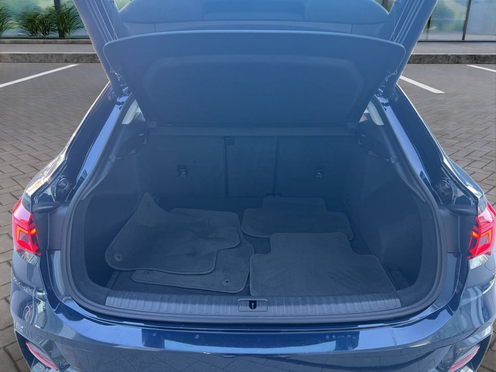 Audi Q3 Sportback usata a Cosenza (20)
