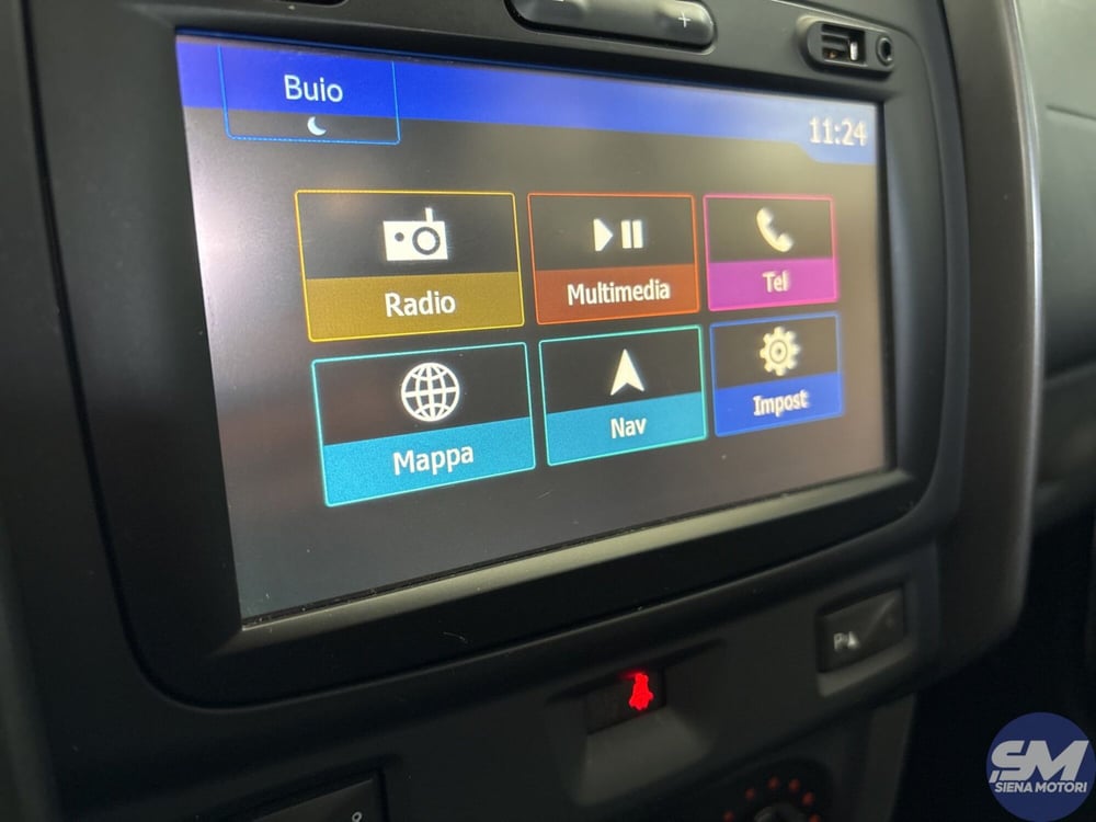 Dacia Duster usata a Firenze (13)