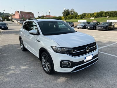 Volkswagen T-Cross 1.0 tsi R-Line 115cv dsg del 2022 usata a Benevento