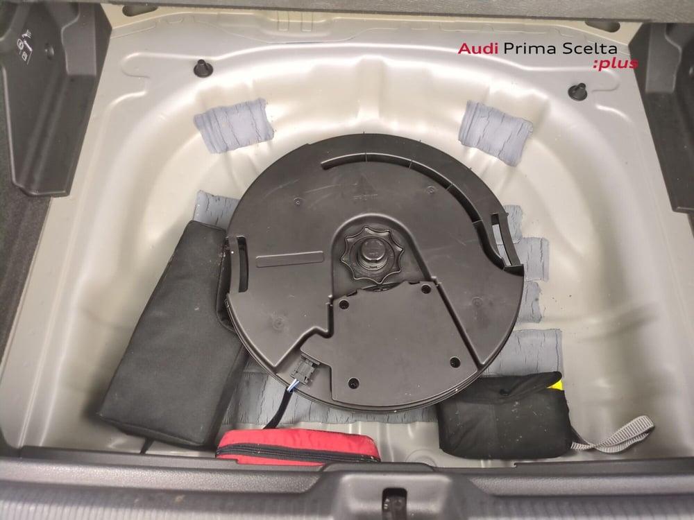 Audi Q2 usata a Avellino (16)