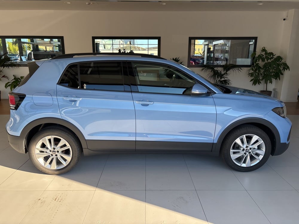 Volkswagen T-Cross nuova a Salerno (6)