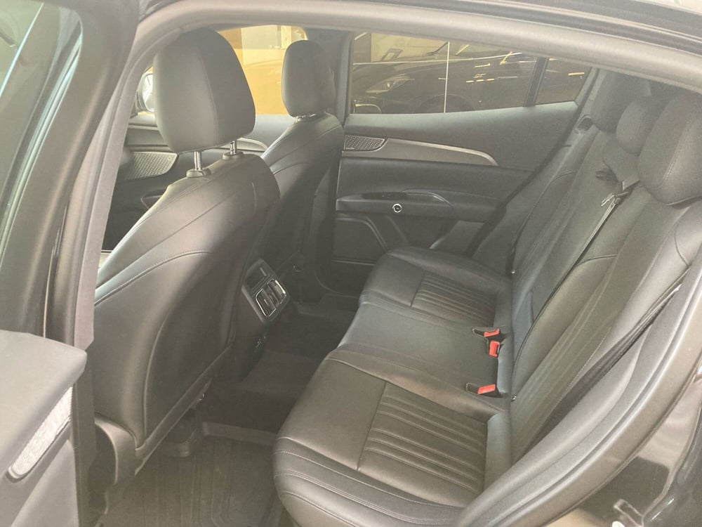 Maserati Grecale usata a Bari (10)