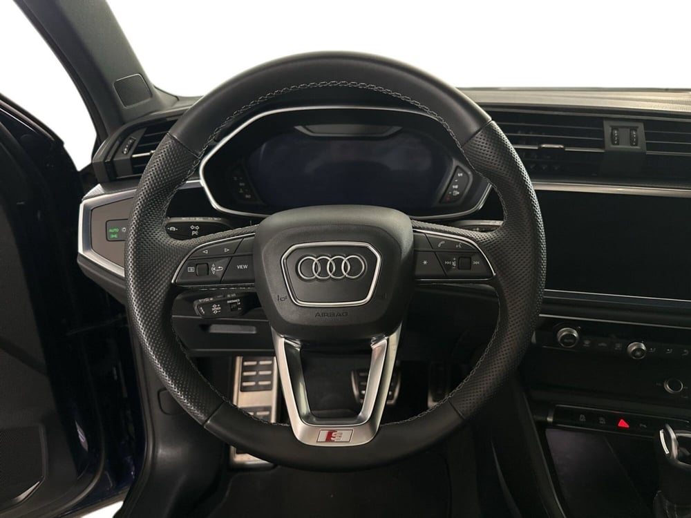 Audi Q3 Sportback usata a Napoli (10)