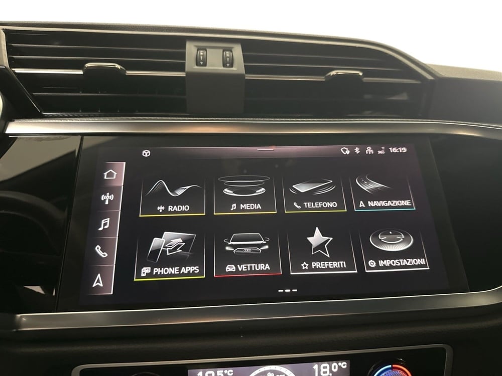 Audi Q3 Sportback usata a Napoli (12)