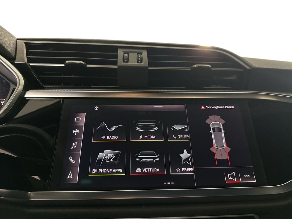 Audi Q3 Sportback usata a Napoli (14)