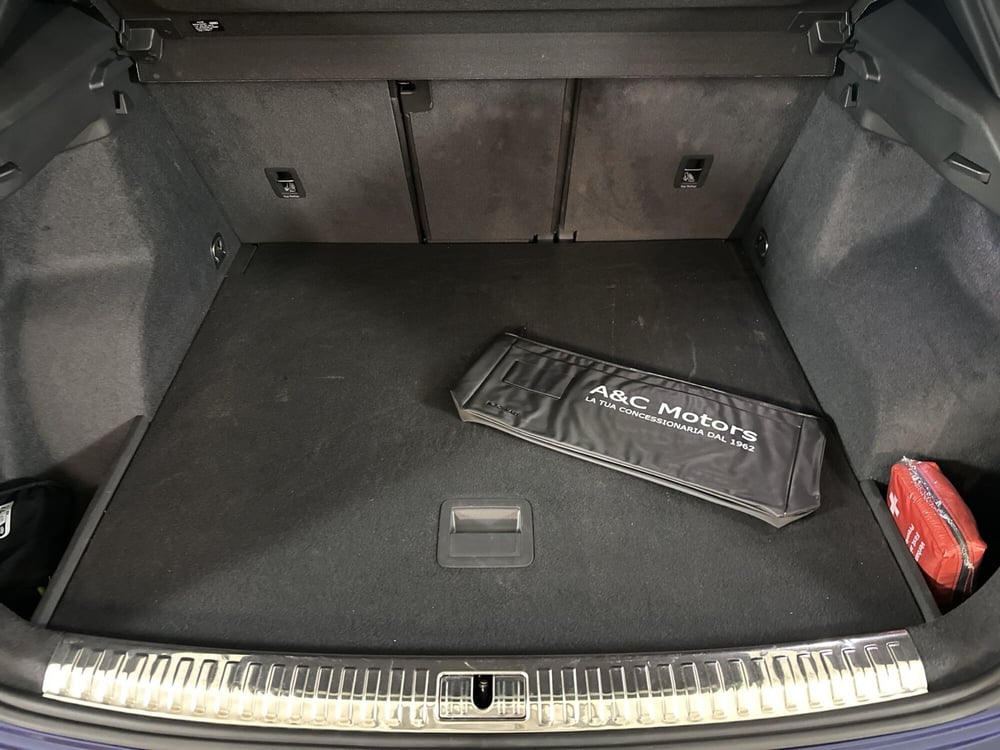 Audi Q3 Sportback usata a Napoli (17)