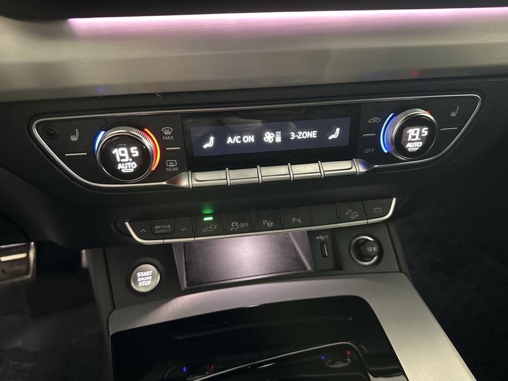 Audi Q5 Sportback usata a Napoli (17)