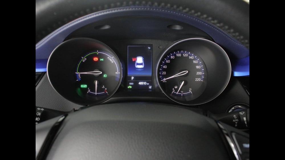Toyota Toyota C-HR usata a Palermo (13)