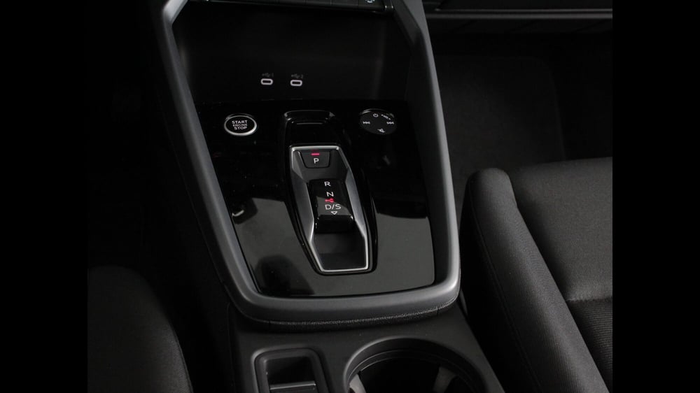 Audi A3 allstreet usata a Palermo (16)