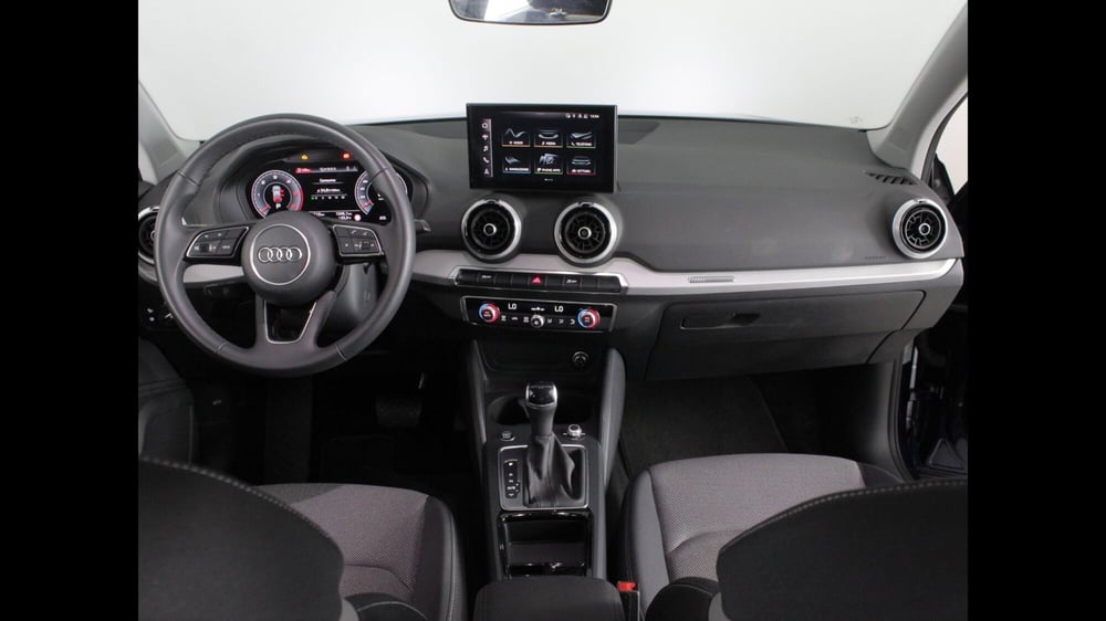Audi Q2 usata a Palermo (9)