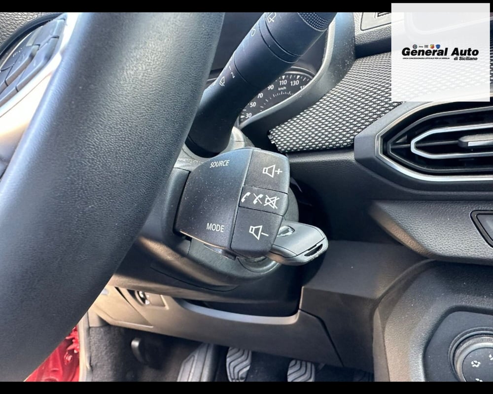 Dacia Sandero usata a Lucca (18)