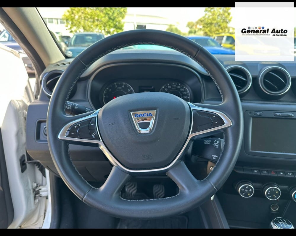 Dacia Duster usata a Lucca (11)
