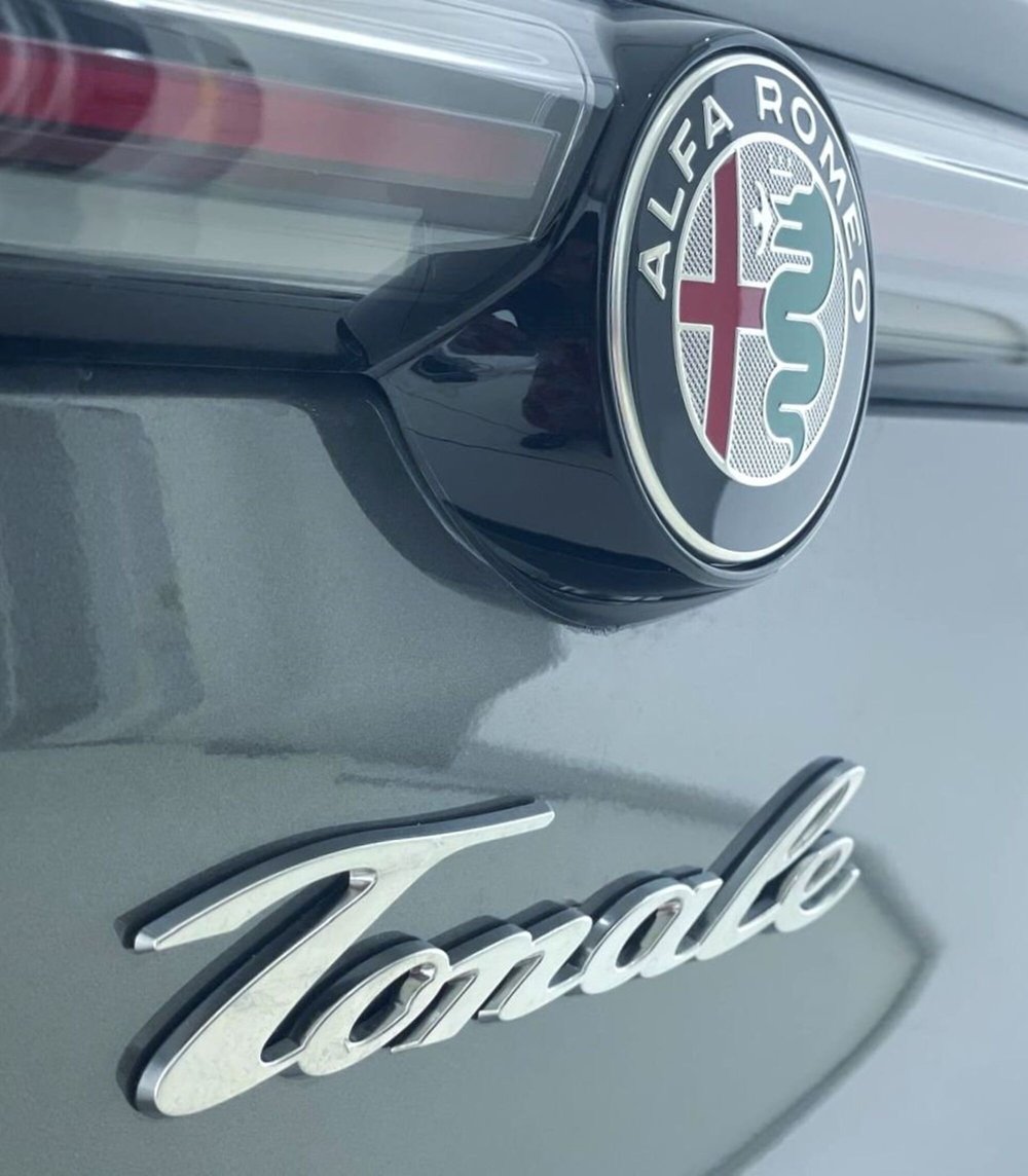 Alfa Romeo Tonale nuova a Perugia (12)