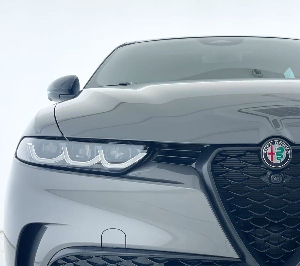 Alfa Romeo Tonale nuova a Perugia (6)
