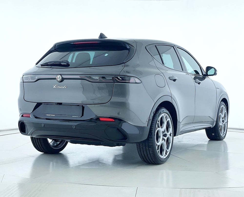Alfa Romeo Tonale nuova a Perugia (2)