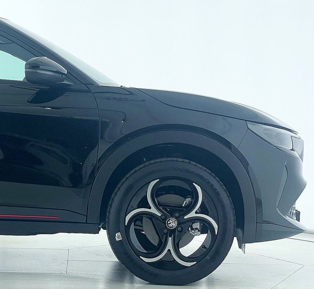 Alfa Romeo Junior nuova a Perugia (6)
