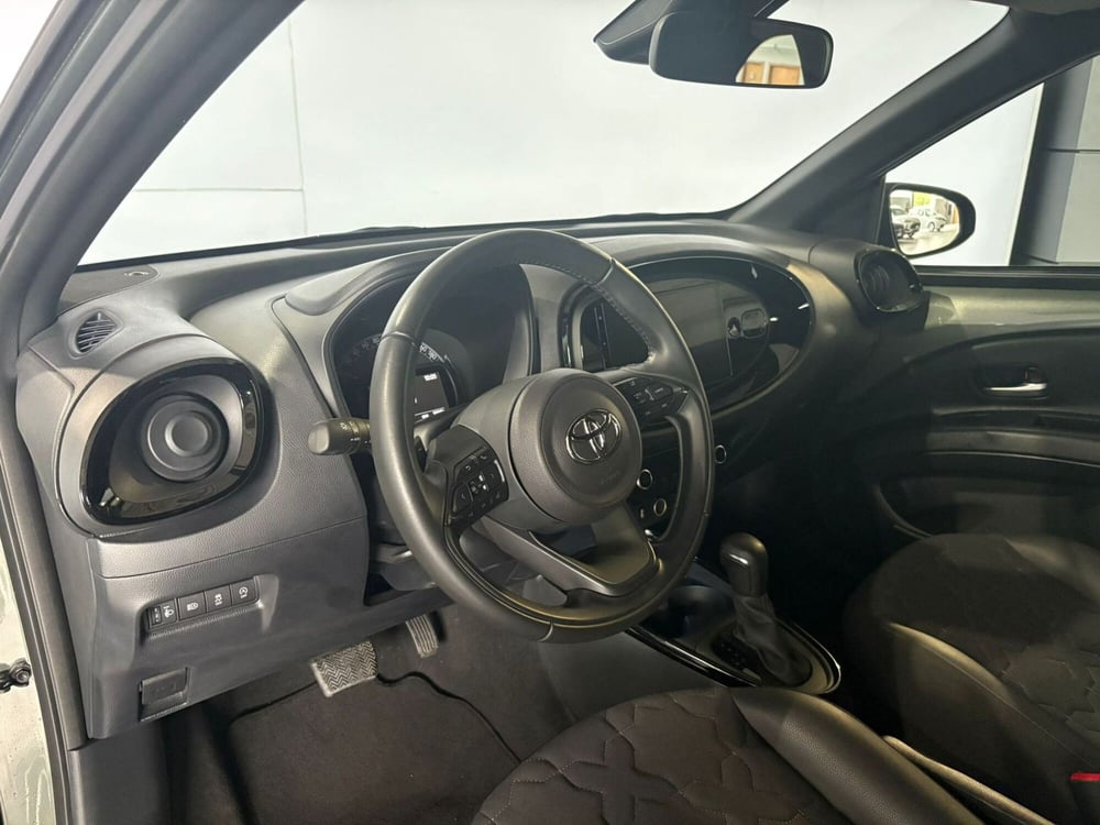 Toyota Aygo X usata a Monza e Brianza (12)