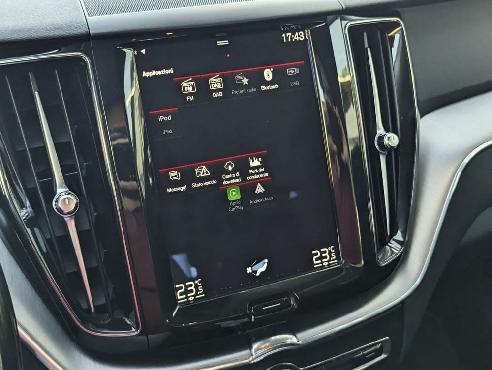 Volvo XC60 usata a Pescara (13)