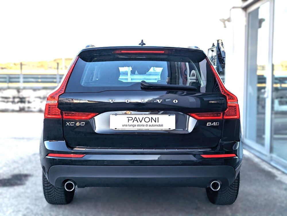 Volvo XC60 usata a Pescara (5)