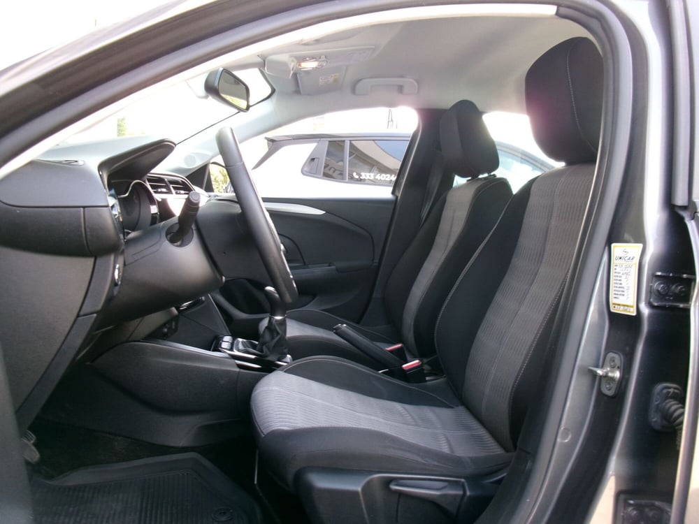 Opel Corsa usata a Venezia (10)
