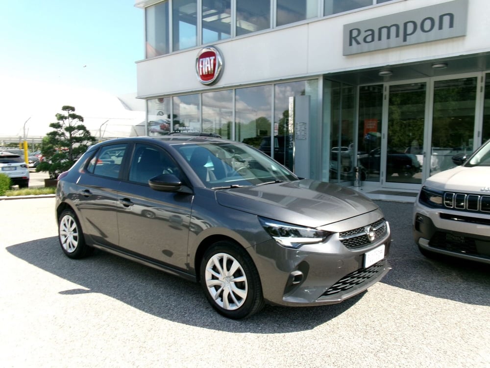 Opel Corsa usata a Venezia (6)