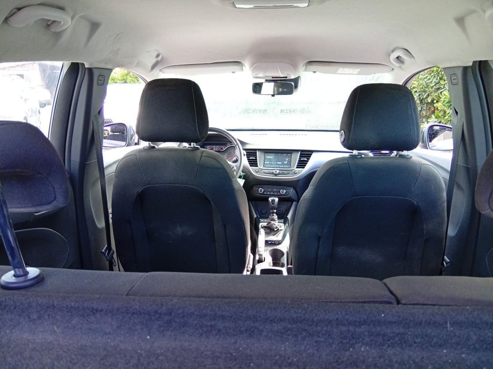Opel Crossland X usata a Catania (12)