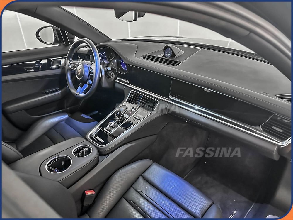 Porsche Panamera Sport Turismo usata a Milano (16)