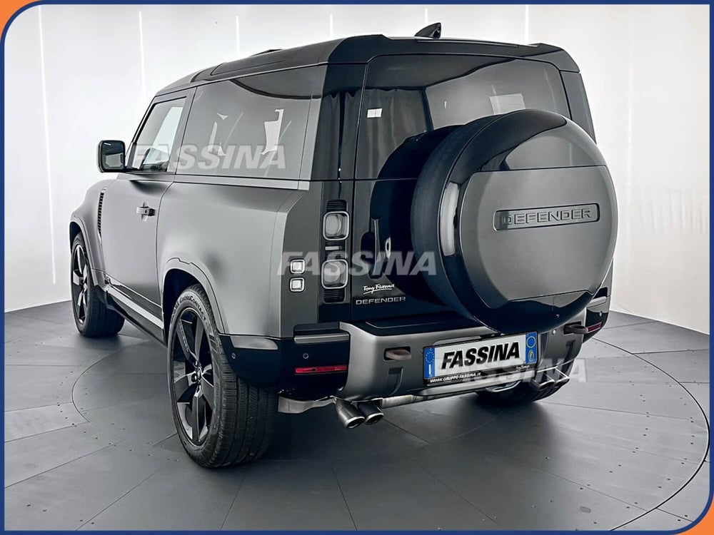 Land Rover Defender usata a Milano (4)
