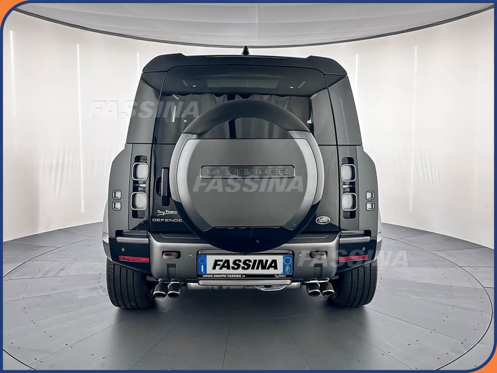 Land Rover Defender usata a Milano (5)