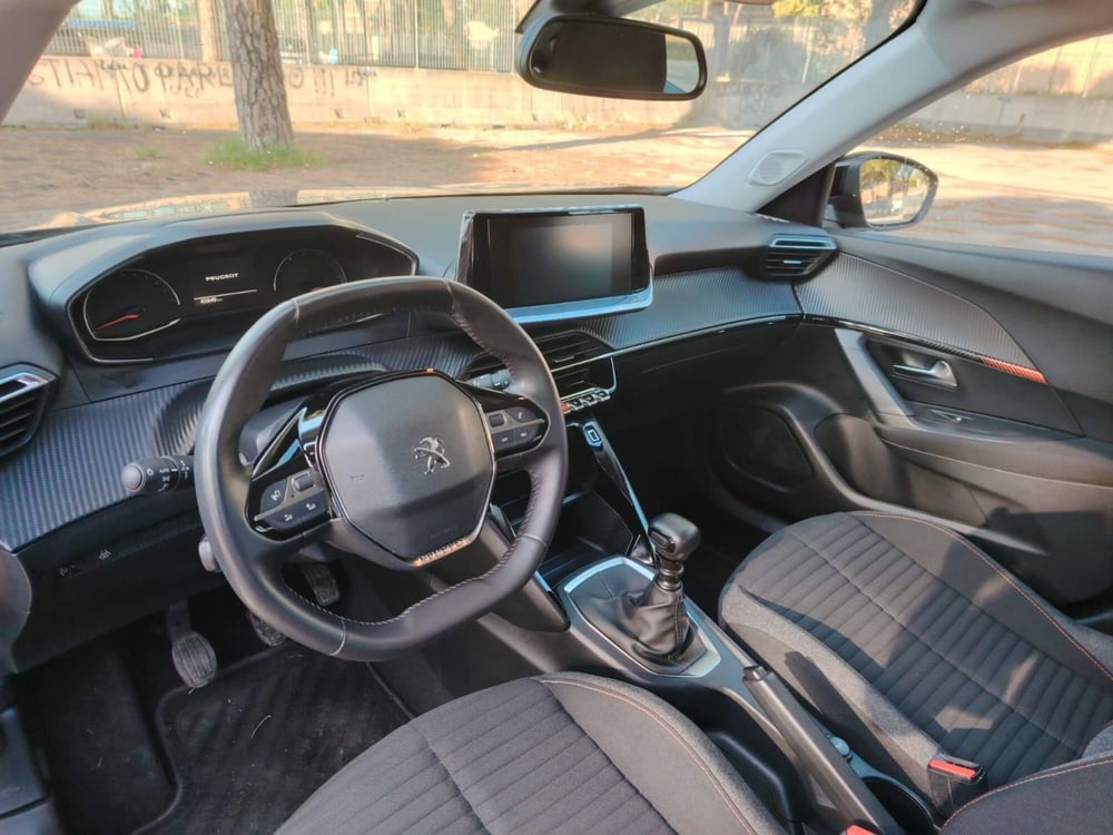 Peugeot 2008 usata a Massa-Carrara (13)
