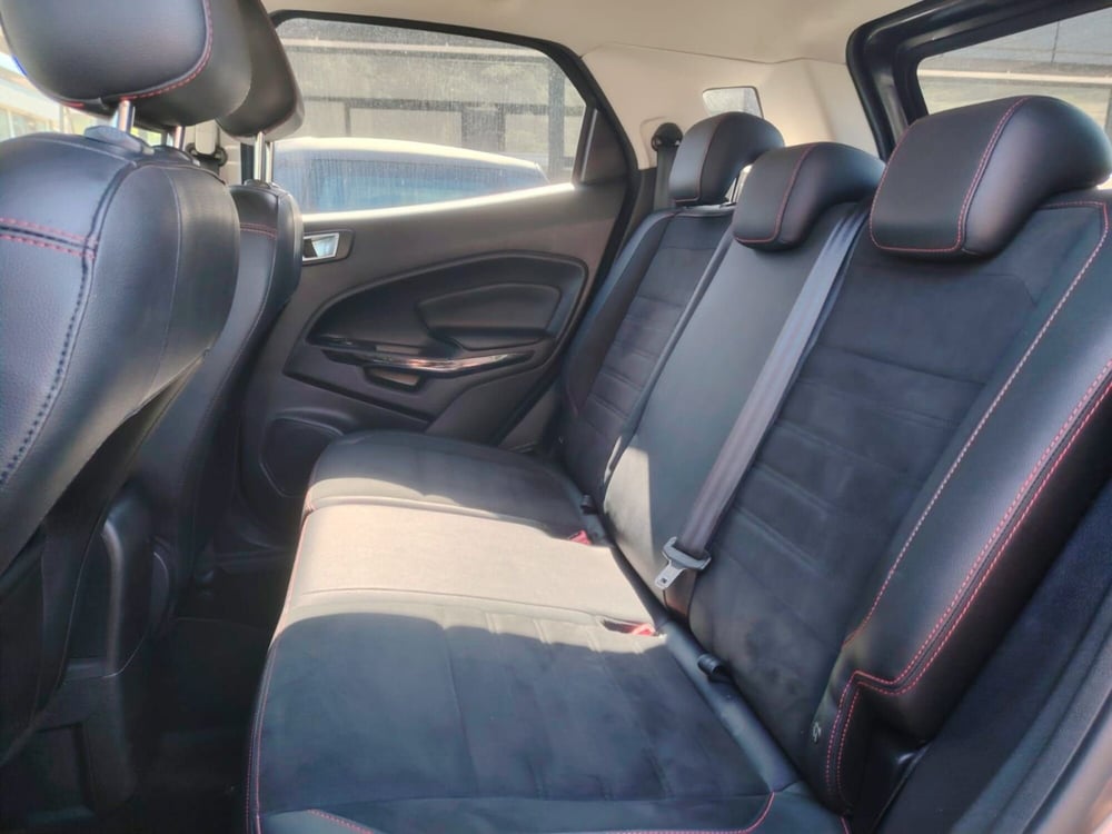 Ford EcoSport usata a Massa-Carrara (12)