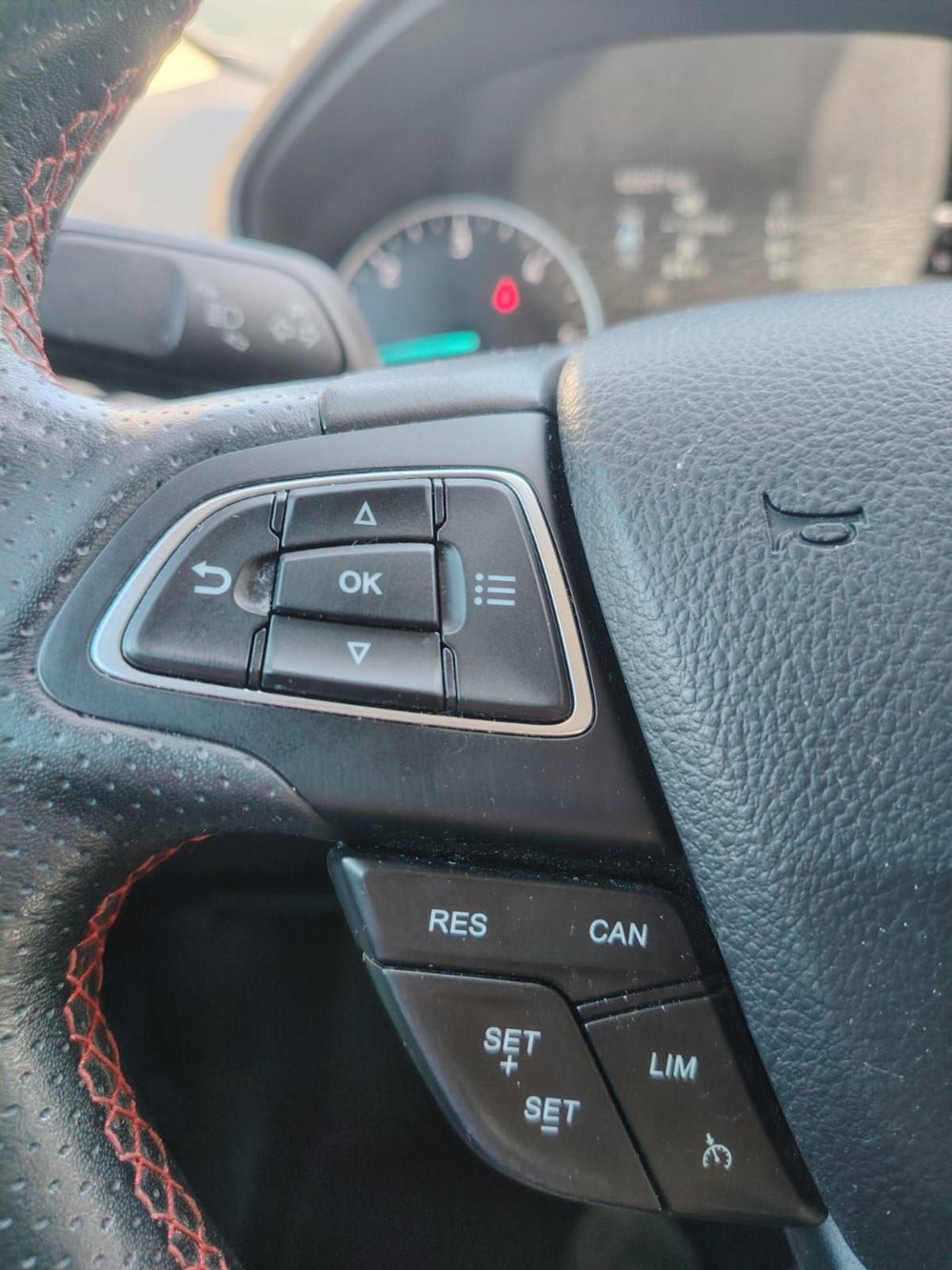 Ford EcoSport usata a Massa-Carrara (20)