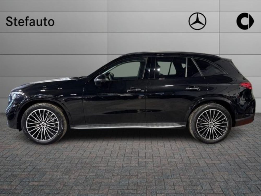 Mercedes-Benz GLC nuova a Bologna (3)
