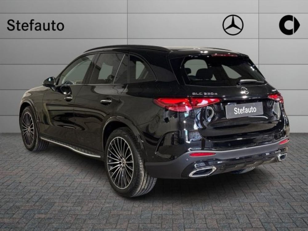 Mercedes-Benz GLC nuova a Bologna (5)