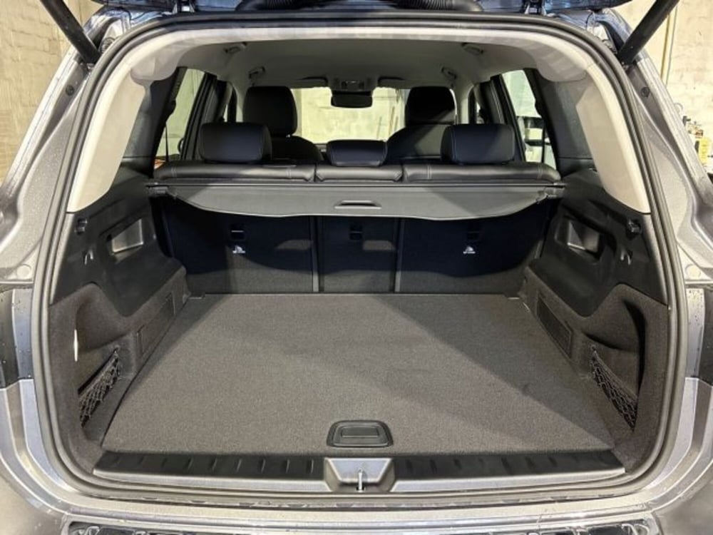Mercedes-Benz GLB nuova a Bologna (7)