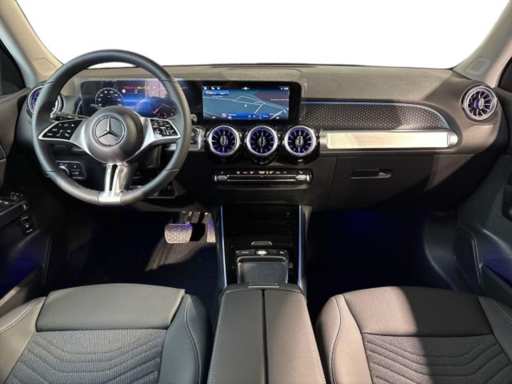 Mercedes-Benz GLB nuova a Bologna (13)