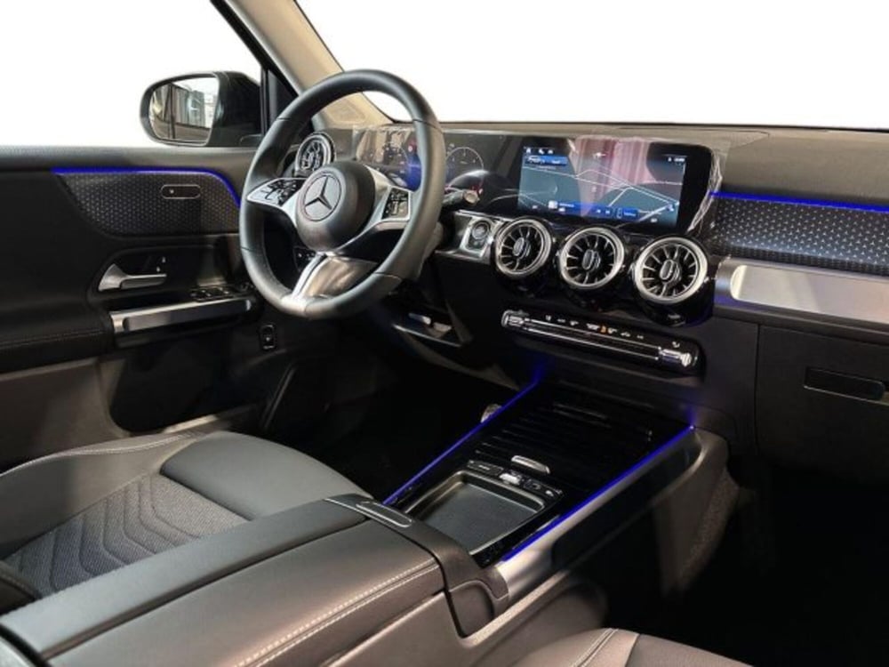 Mercedes-Benz GLB nuova a Bologna (15)