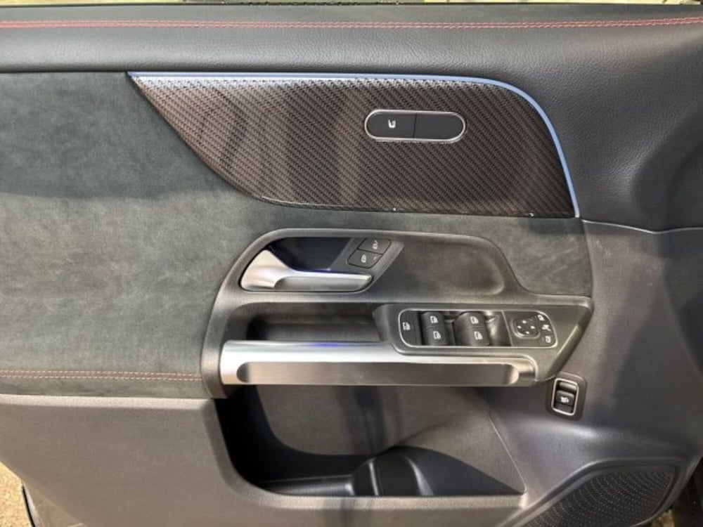 Mercedes-Benz GLB nuova a Bologna (10)