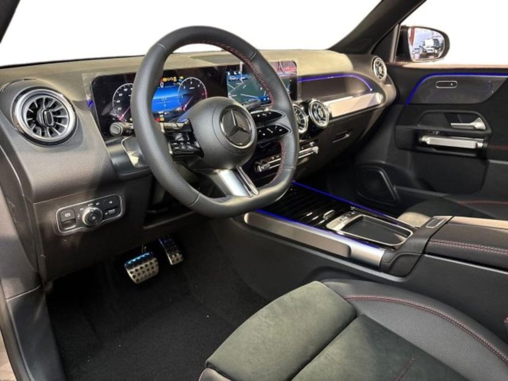 Mercedes-Benz GLB nuova a Bologna (11)