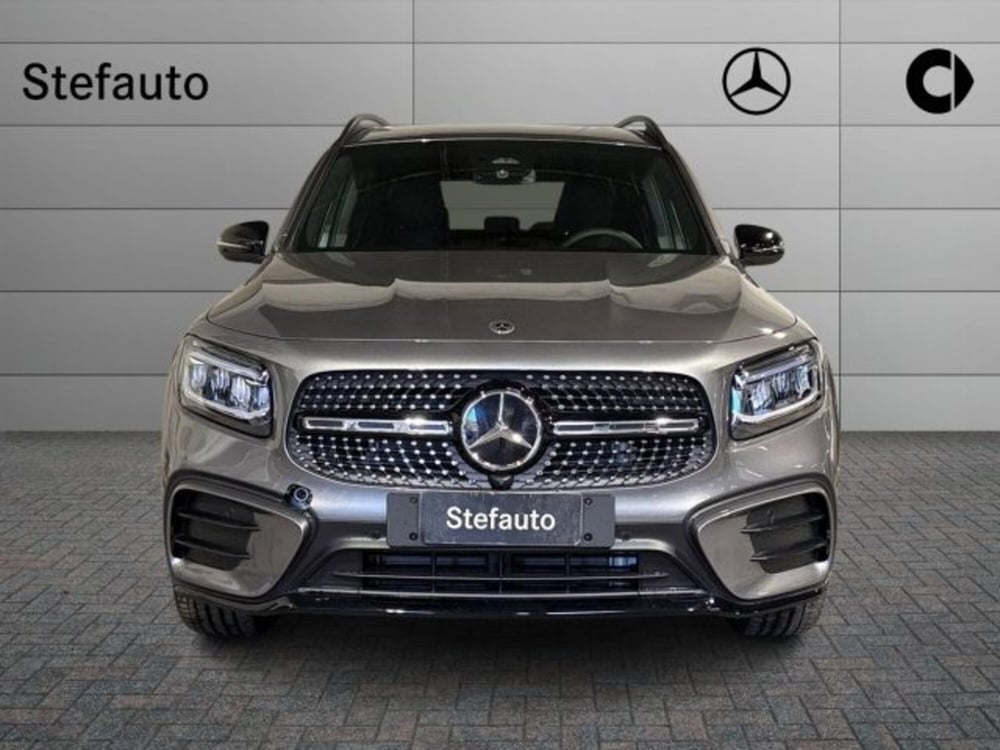 Mercedes-Benz GLB nuova a Bologna (4)