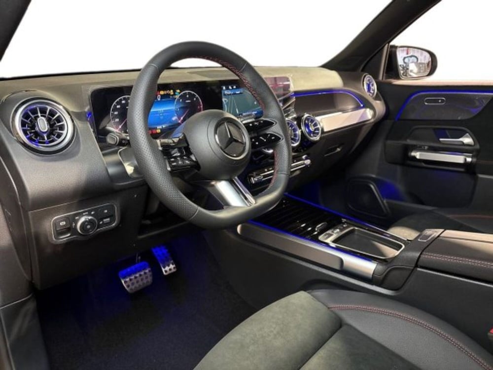 Mercedes-Benz GLB nuova a Bologna (11)