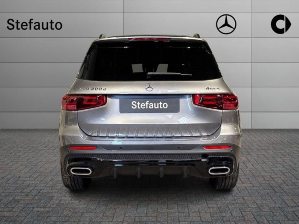 Mercedes-Benz GLB nuova a Bologna (6)