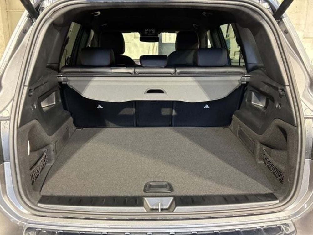Mercedes-Benz GLB nuova a Bologna (7)