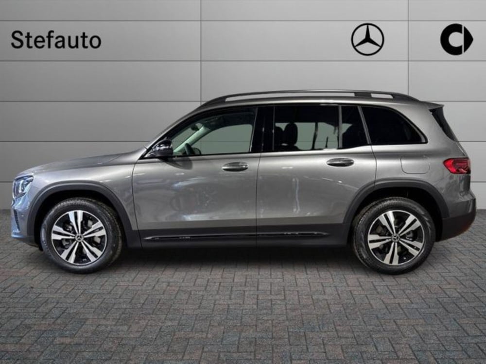 Mercedes-Benz GLB nuova a Bologna (3)