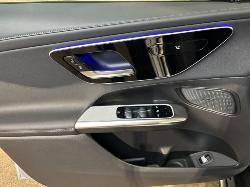 Mercedes-Benz GLC nuova a Bologna (10)