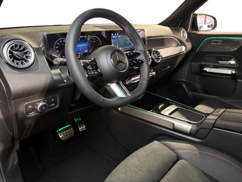 Mercedes-Benz GLB nuova a Bologna (11)